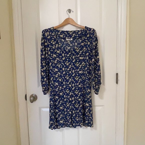 Rollas | VALERIE RAMBLING ROSE DRESS - Picture 7 of 11